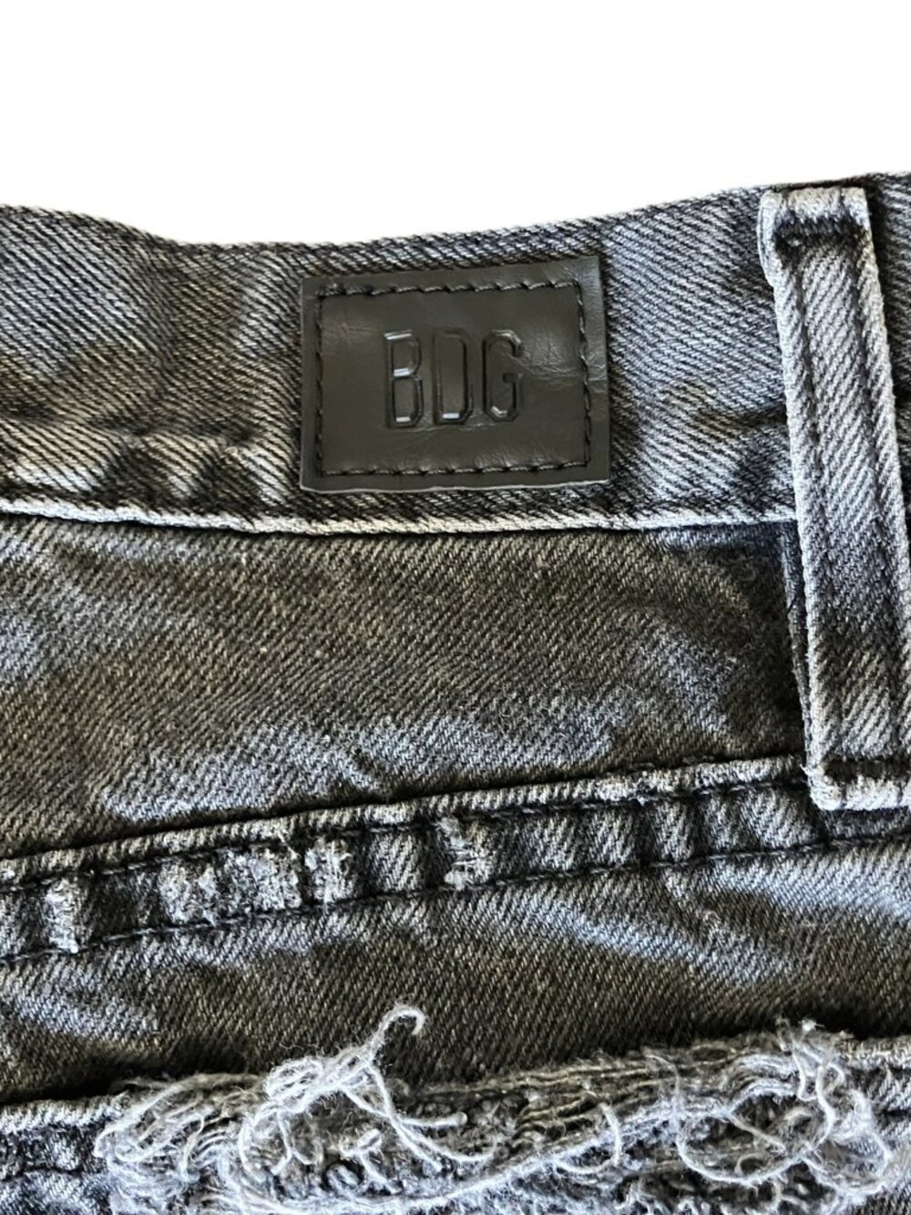 BDG Urban Outfitters A-Line Denim Shorts Women's Size 26 Grey Distressed Cutoff - Picture 8 of 13